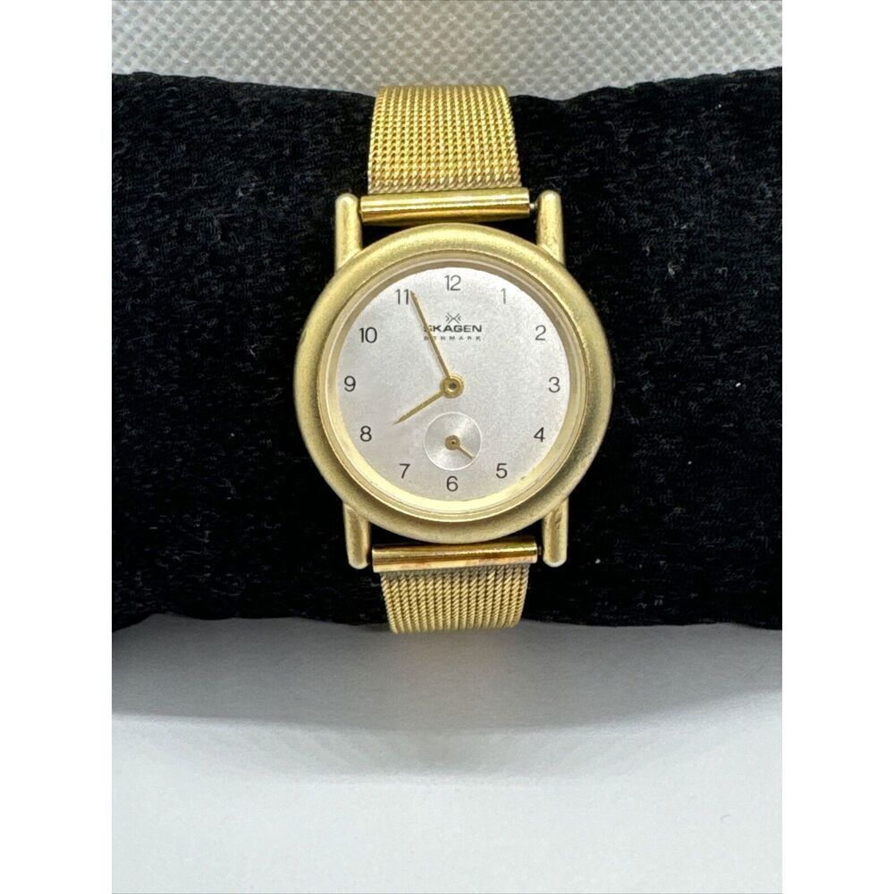 Skagen 5SGG Women's Gold Stainless Steel Mesh Analog Dial Quartz Watch AEA202